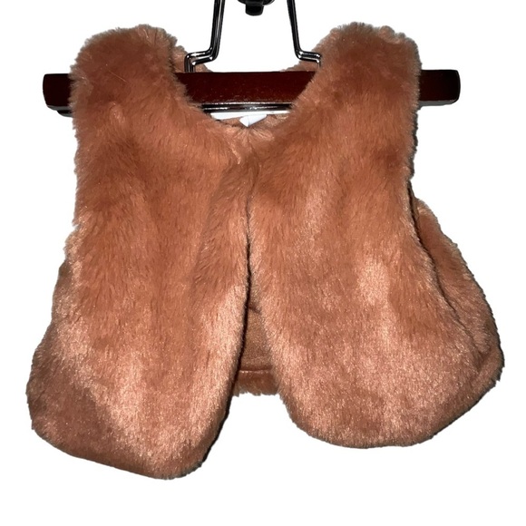 Kid's Rachel Zoe Peach Pink Faux Fur Vest - Picture 1 of 6